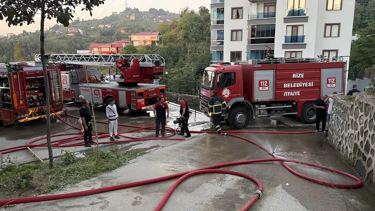 Rize'de apartman dairesinde çıkan yangın söndürüldü