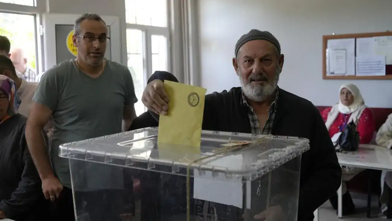 Gümüşhane’de sandık kuruldu! İlk belediye başkanı bugün bell