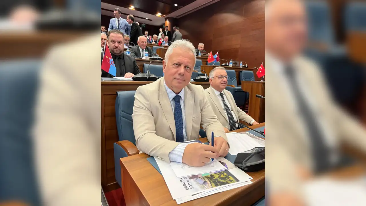 Cüneyit Zorlu’dan Büyükşehir’e peş peşe sorular: "2,5 yıl kaldı, açık tarih açıklayın"