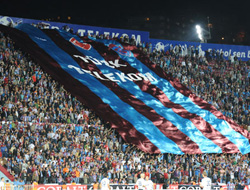 TS-GS maçında hediye yağmuru