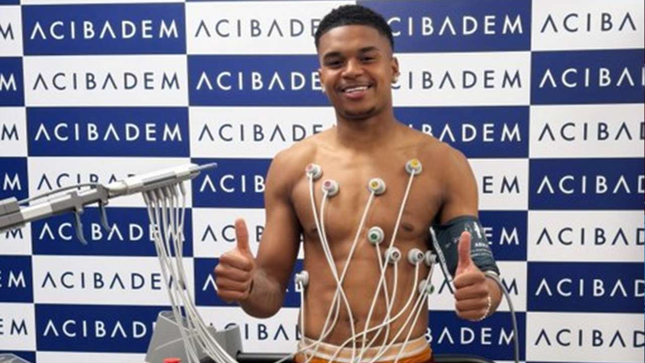 Trabzonspor'un yeni transferi  sağlık kontrolünden geçti