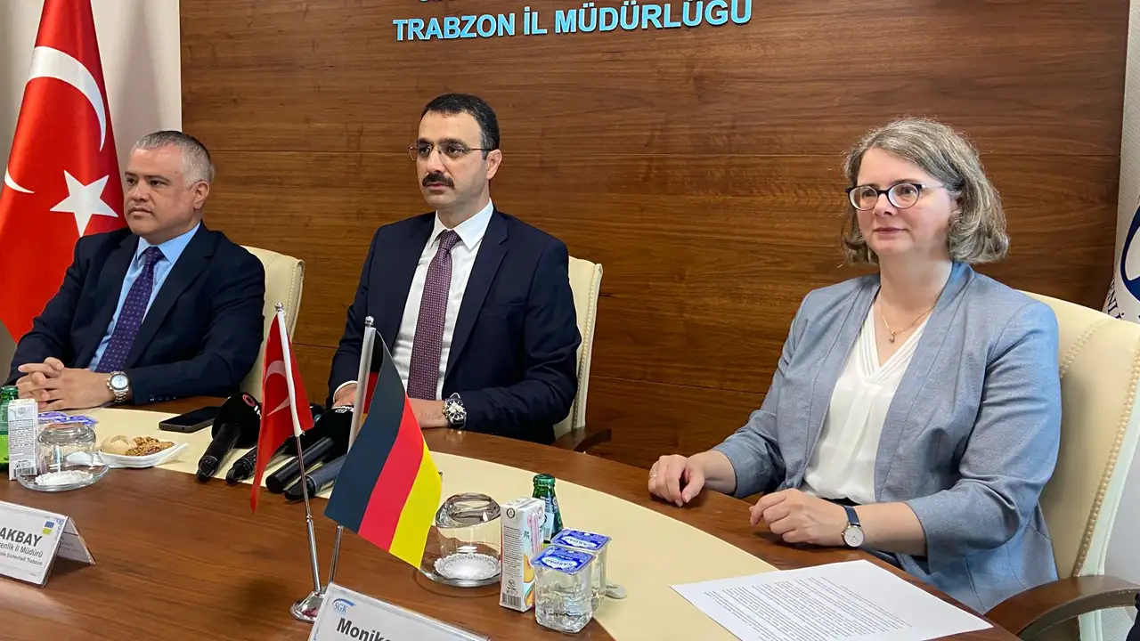 Trabzon'da kritik Almanya danışma günleri "65 Bin Türkü ilgilendiriyor"