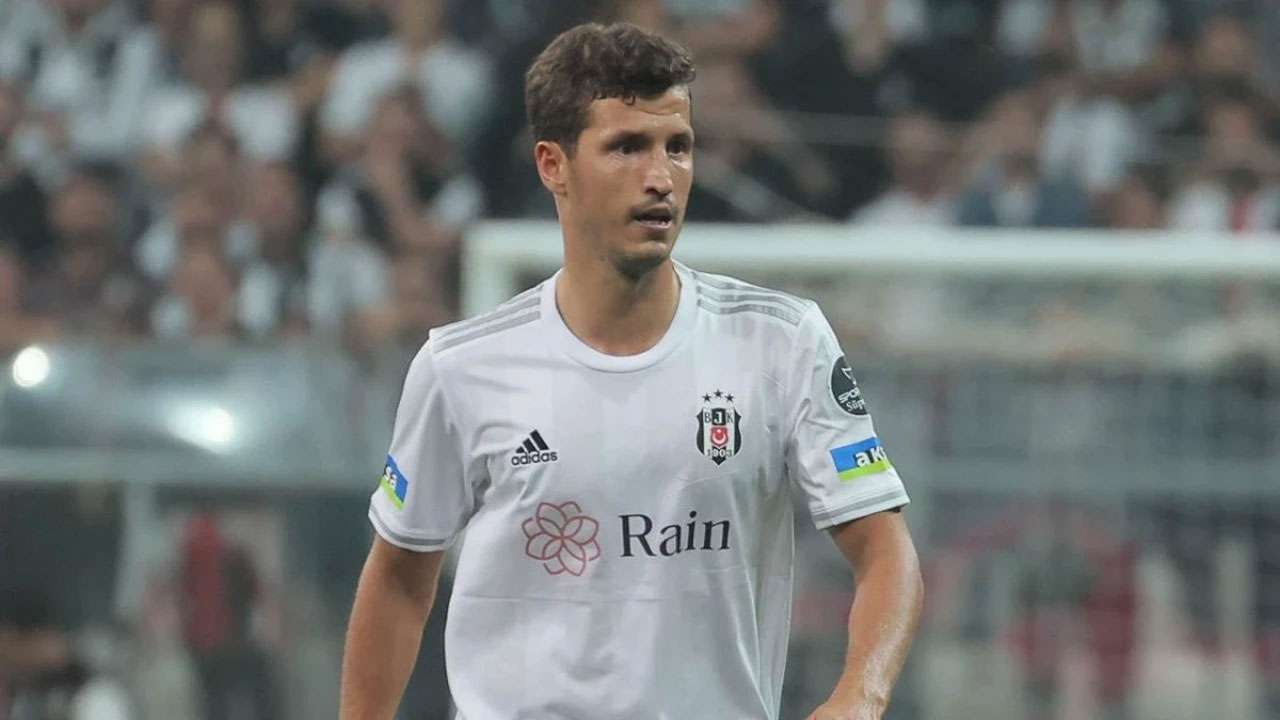 Trabzonspor’da Salih Uçan gelişmesi! Oyuncu cephesinden olumlu sinyal