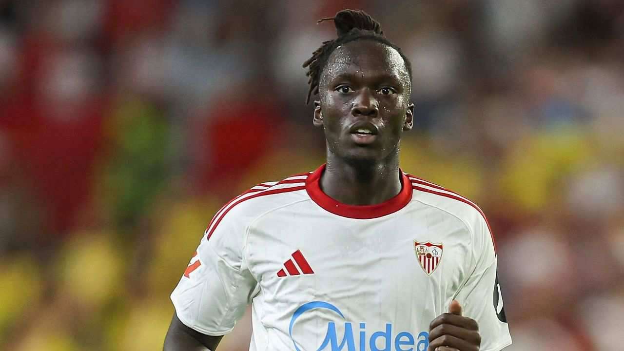 Trabzonspor'da Mendy bilmecesi! Kalıyor mu gidiyor mu?