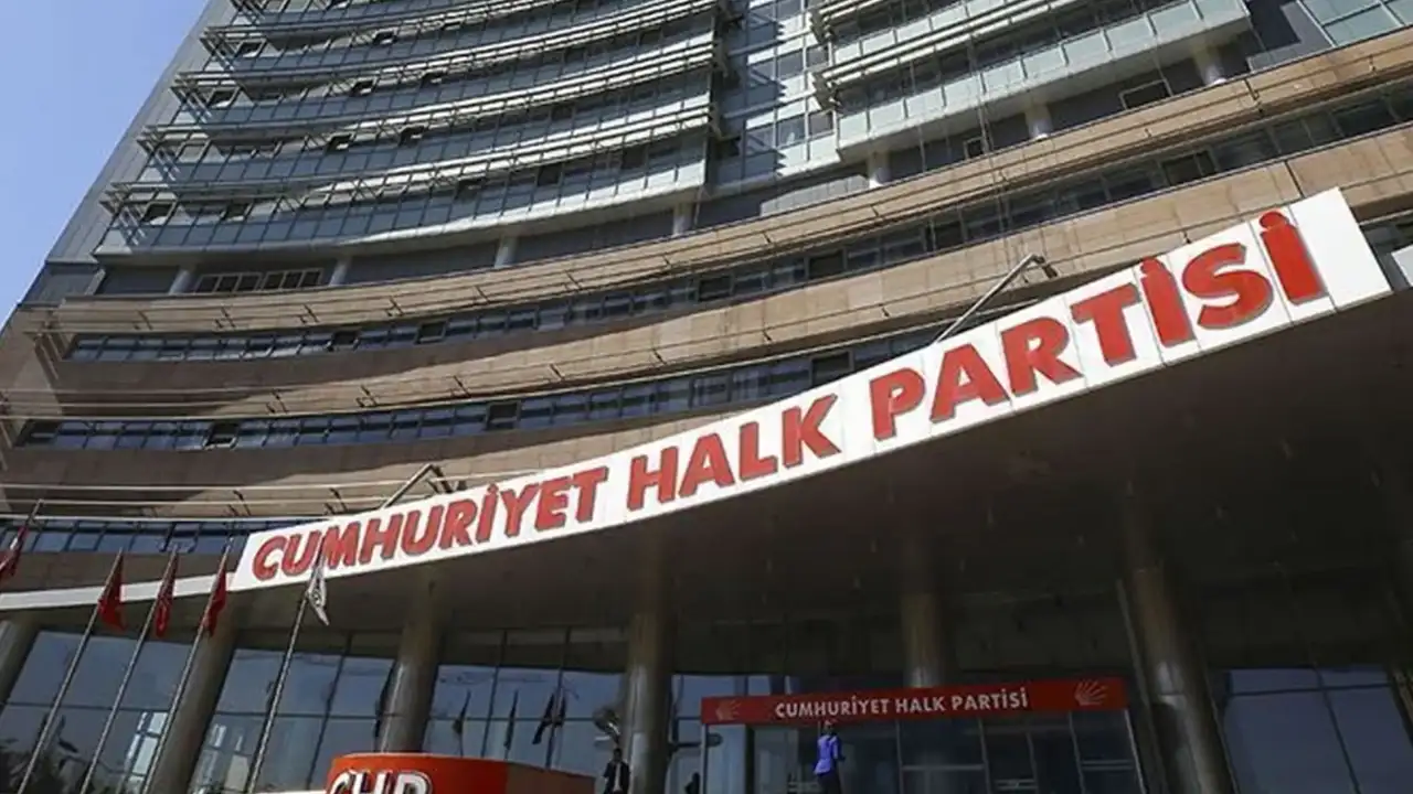 CHP'de 9 vekilin ihracı istendi!