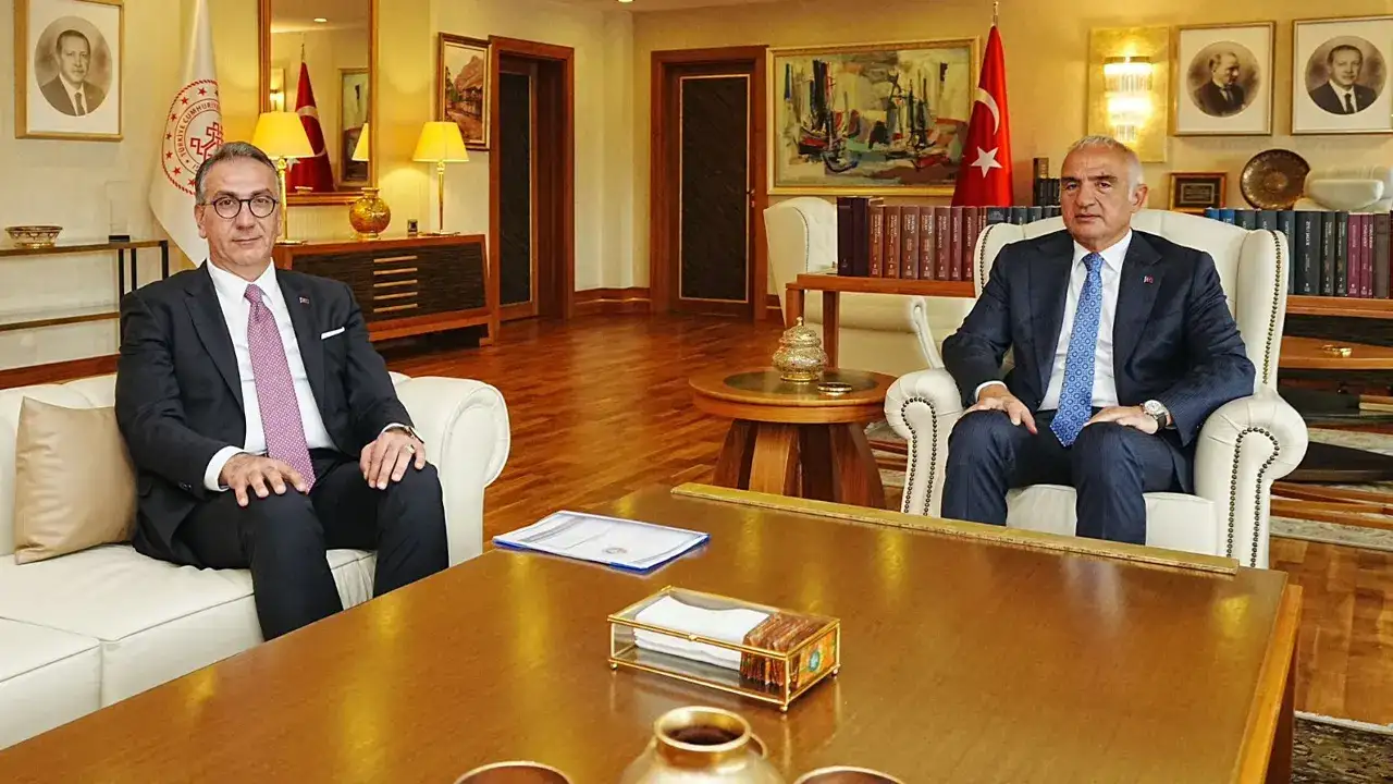 Sürmene için Ankara mesaisi: Azizoğlu’ndan yoğun temas trafiği