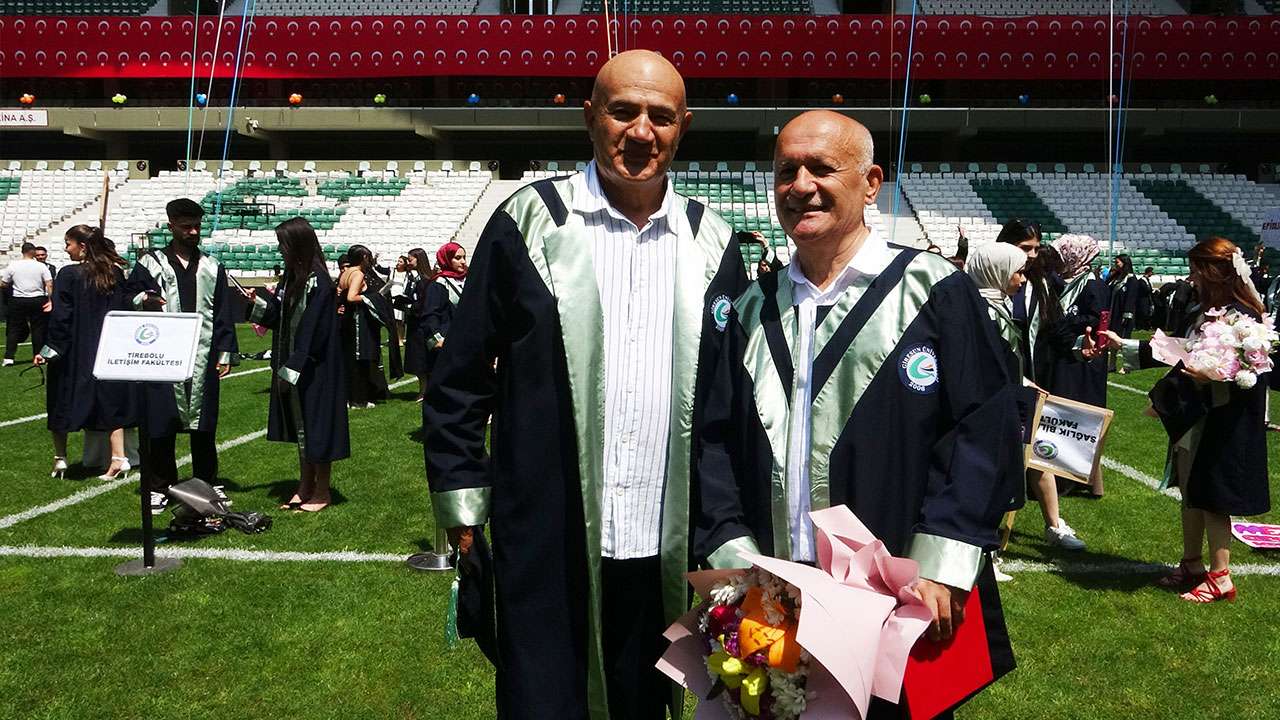 Giresun Üniversitesi mezuniyetinde iki ilham veren hikâye