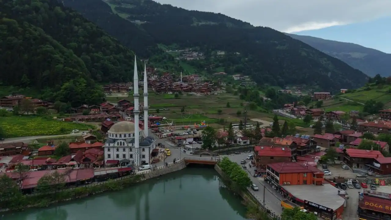 Uzungöl'de turizm sezonu hareketli başladı! Turist sayısı yüzde 27 arttı