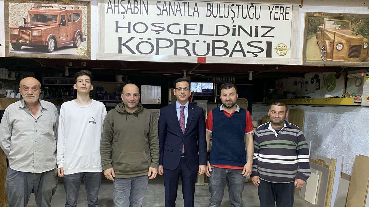 Köprübaşı Kaymakamı Emre Konakçı’dan veda turu! Esnaf ve vatandaşlarla buluştu
