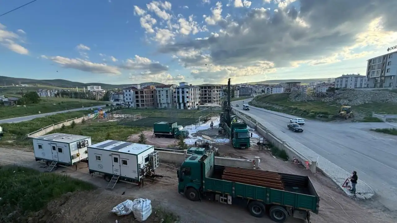 Bayburt'ta 150 metrede su bulundu! DSİ çalışmalarını sürdürüyor