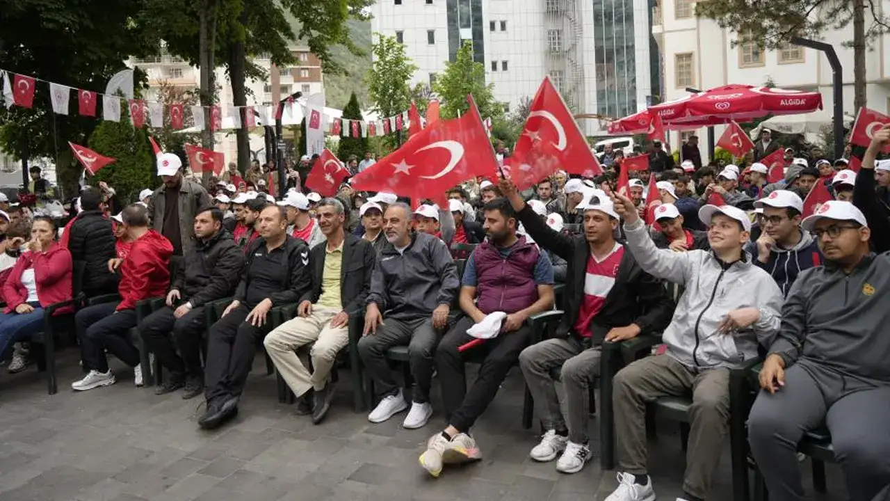 Gümüşhane’de milli heyecan sabahın erken saatlerinde başladı