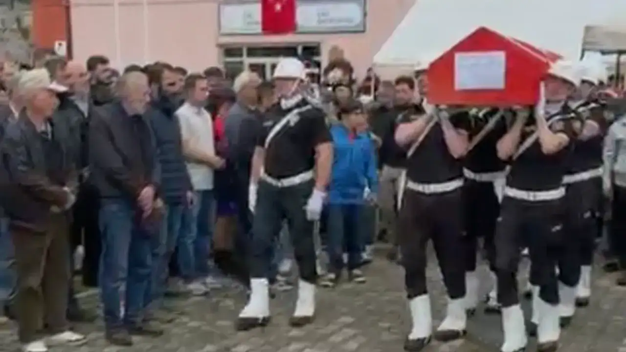 Trabzonlu Özel Harekat Polisi son yolculuğuna uğurlandı