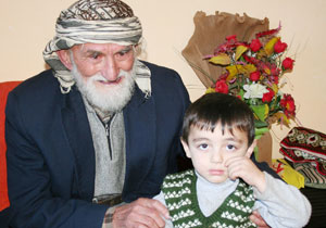 Bu dede şaşırtıyor!