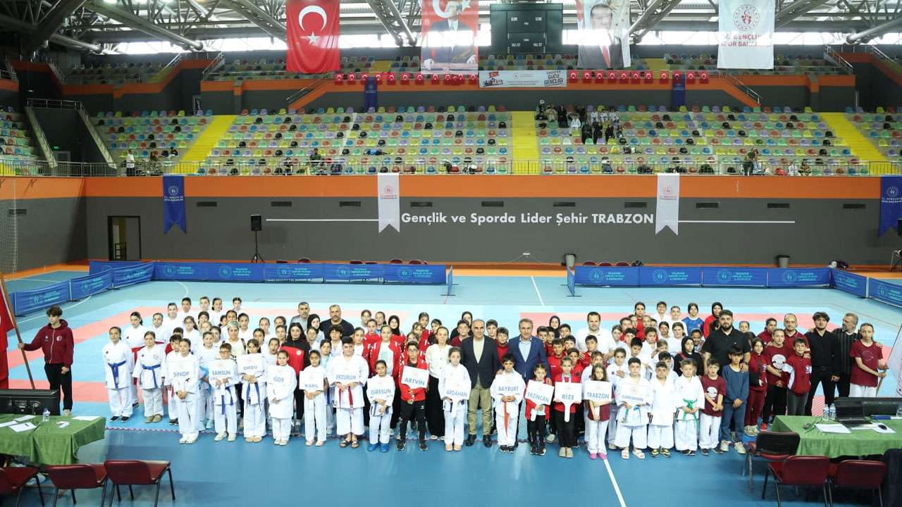 Karatenin yıldızları Trabzon’da buluştu!