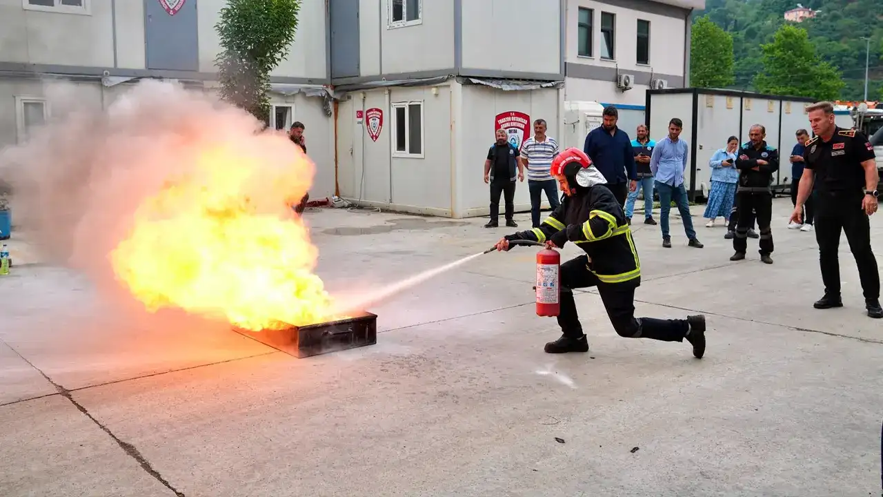 Ortahisar Belediyesi personeline yangın güvenliği eğitimi