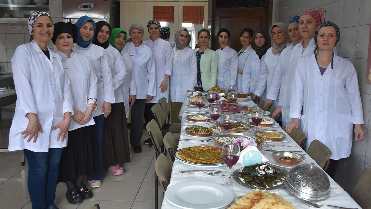 Karadeniz’in 18 ilinin tescilli lezzetleri Trabzon’da öğreniliyor