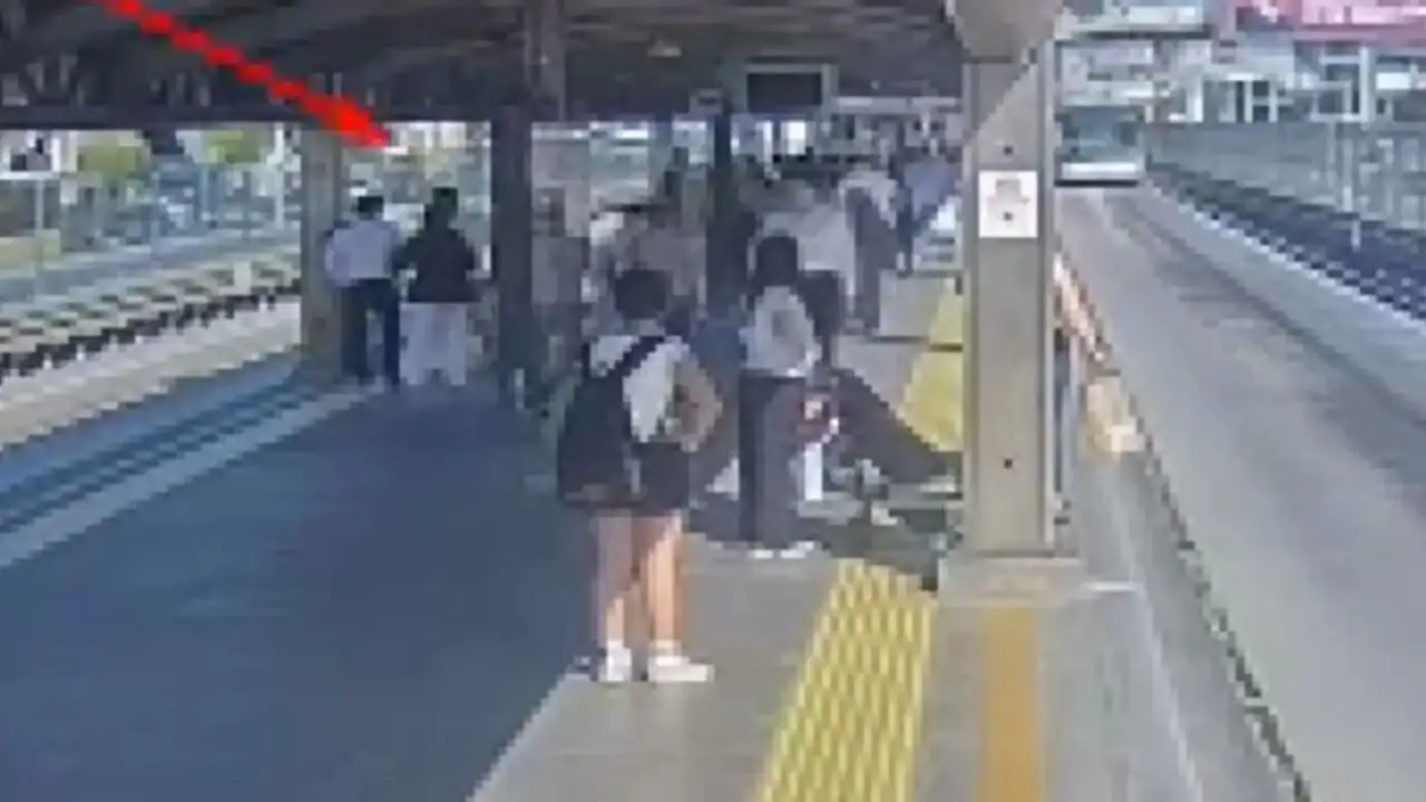 Metrobüste “yan bakma” kavgası cinayetle bitti!
