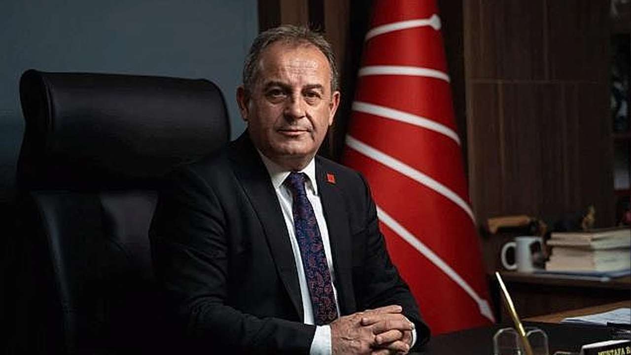 CHP Trabzon İl Başkanı Mustafa Bak'tan görevden almalara  sert tepki