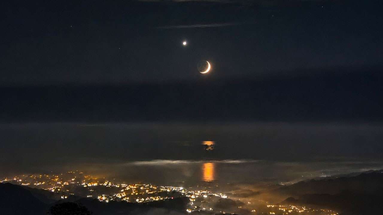 Rize semalarında ay ve Venüs'ten dikkat çeken görüntü