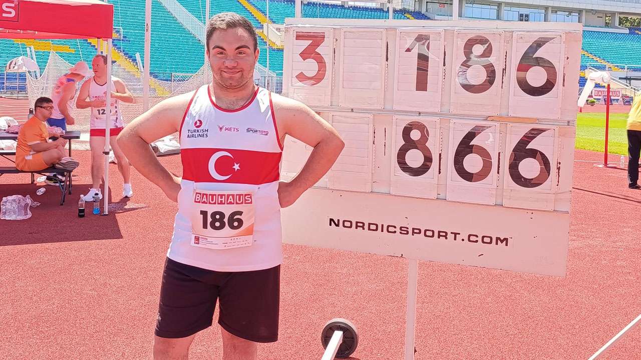 Trabzon'un altın çocuğu Abdullah İnan! Dünya Şampiyonası'na damga vurdu