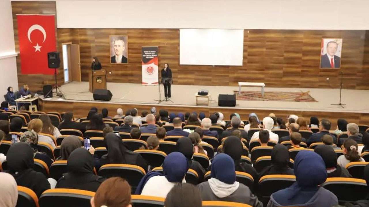 Bayburt’ta İstanbul’un fethi programla anıldı