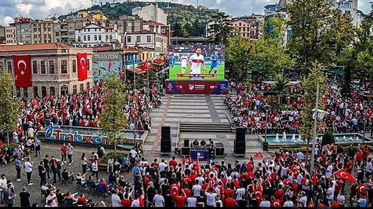 Ahmet Metin Genç'ten kritik karar! Dünya Kupası yayını iptal edildi