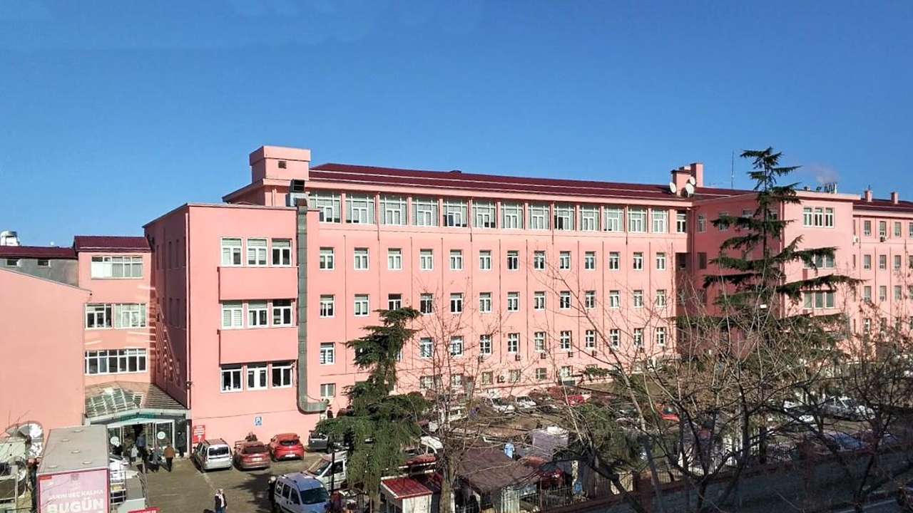Trabzon’da doğum tartışması: “Devlet hastanesinde 72 saat sürebilir dendi” iddiası