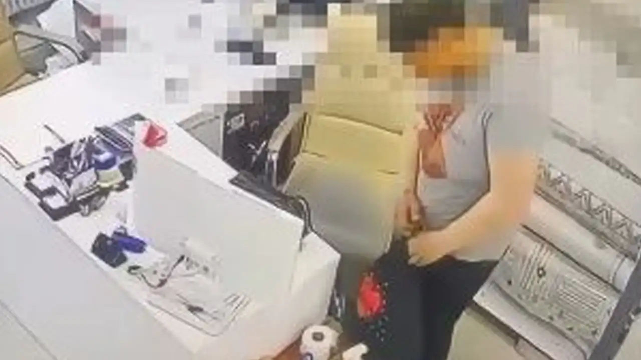 Çanta hırsızı kameraya yakalandı! Polis kısa sürede yakaladı