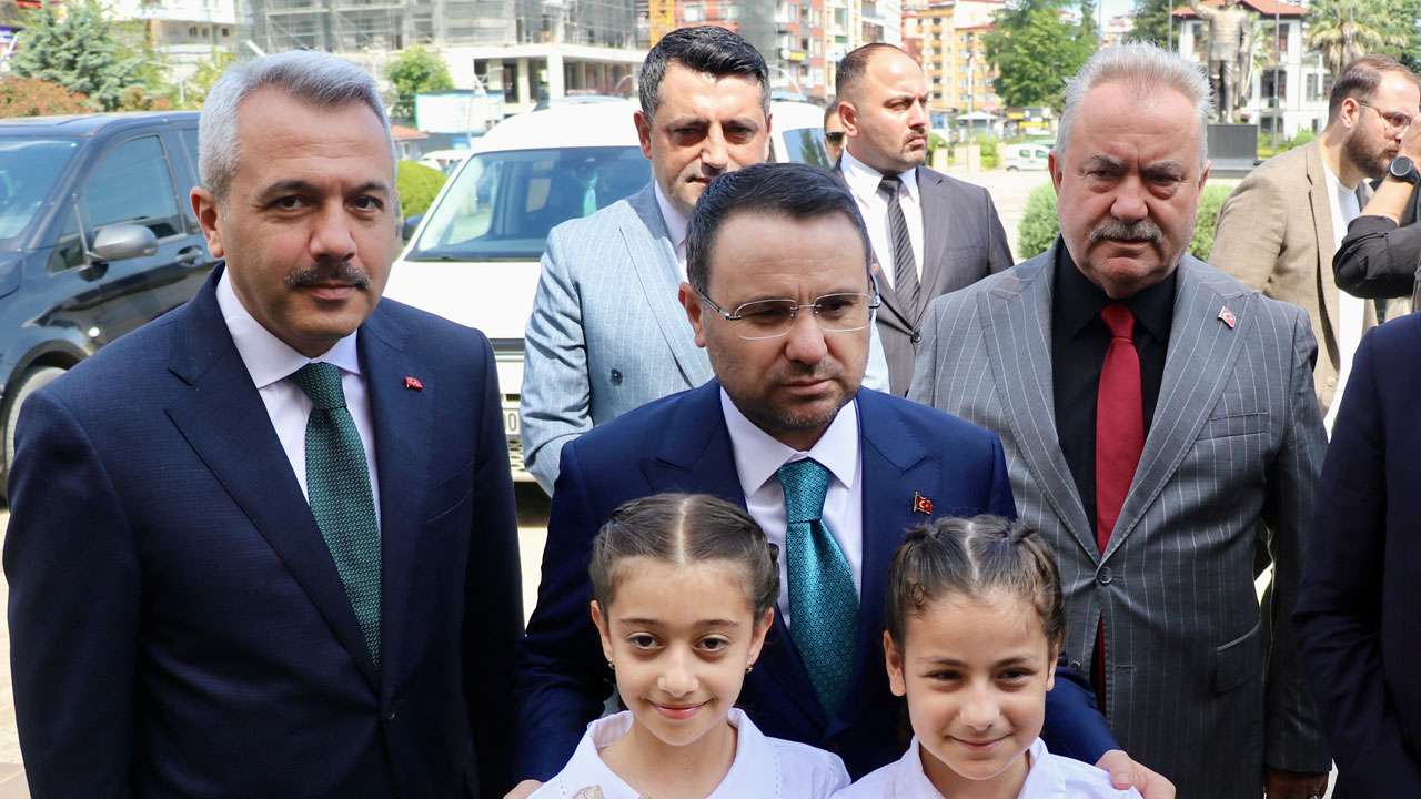 Adalet Bakanı Gürlek'ten Rize'de dikkat çeken mesajlar: 