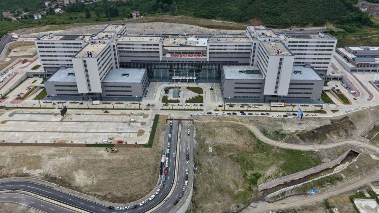 Ordu Şehir Hastanesi'nde sona doğru! Vatandaşlar açılış gününü bekliyor