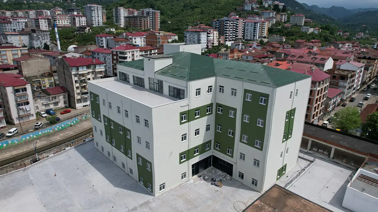 Bulancak’ta üniversite binasında sona gelindi