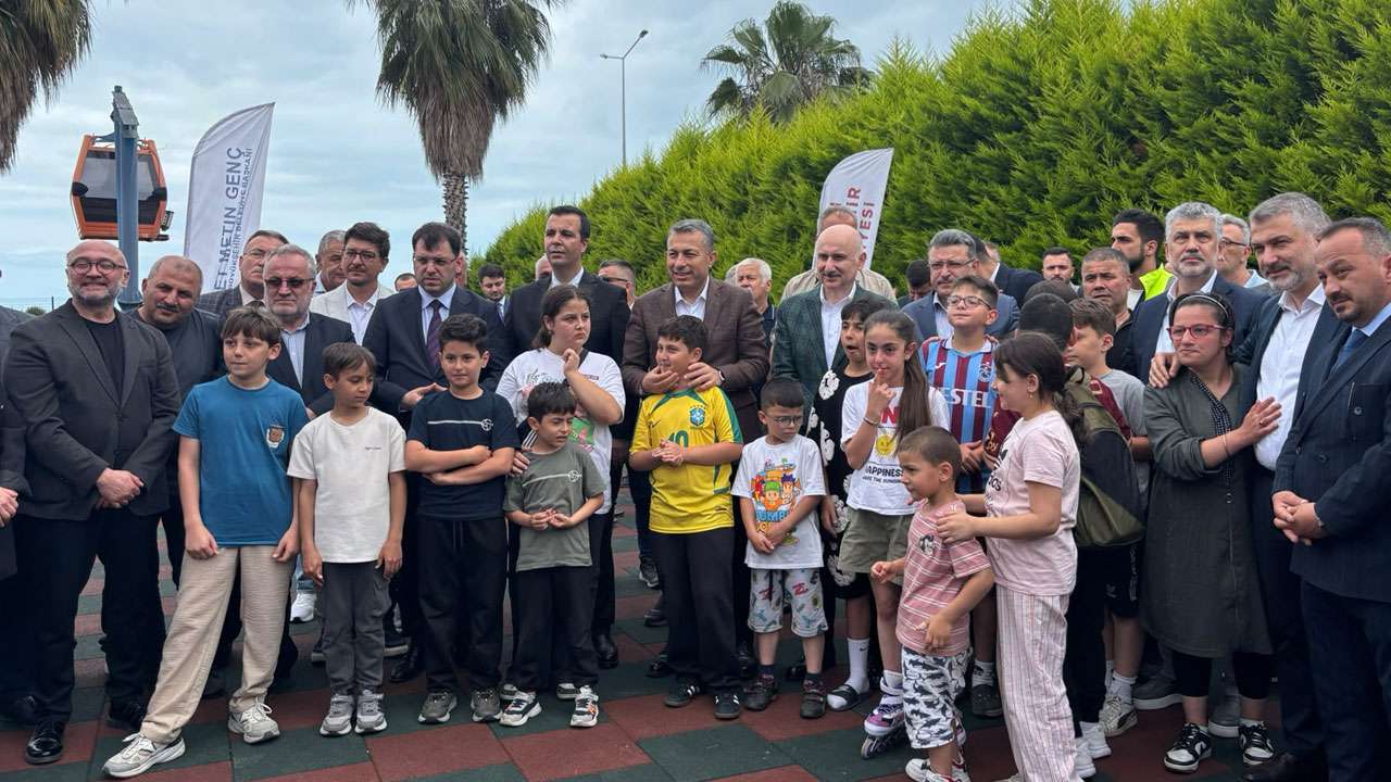 Başkan Genç Beşikdüzü’nde müjdeleri peş peşe verdi! O projelerde ihaleye çıkılıyor