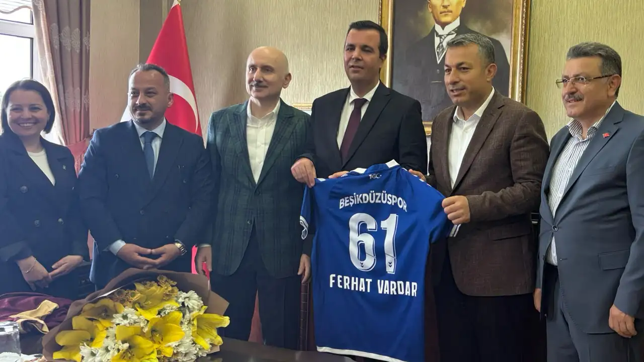 Görev yeri değişen Ferhat Vardar’a Trabzonspor formasıyla veda