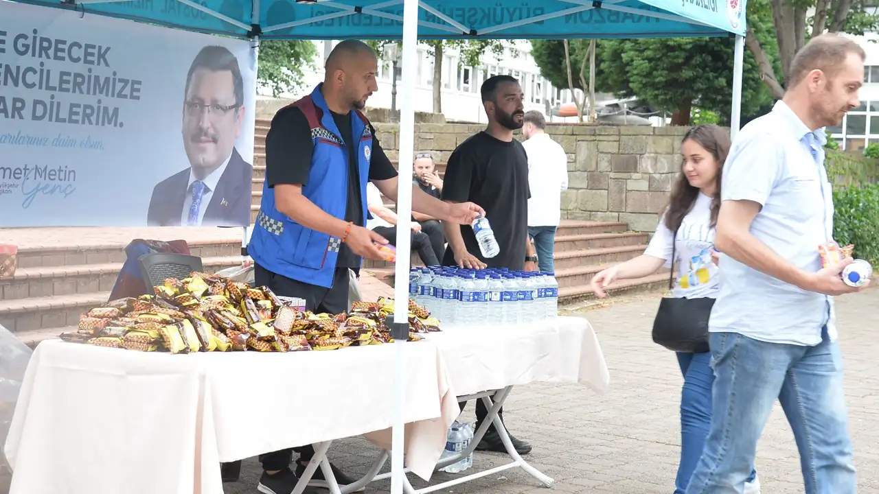 Trabzon Büyükşehir YKS Sürecinde Gönüllere Dokundu