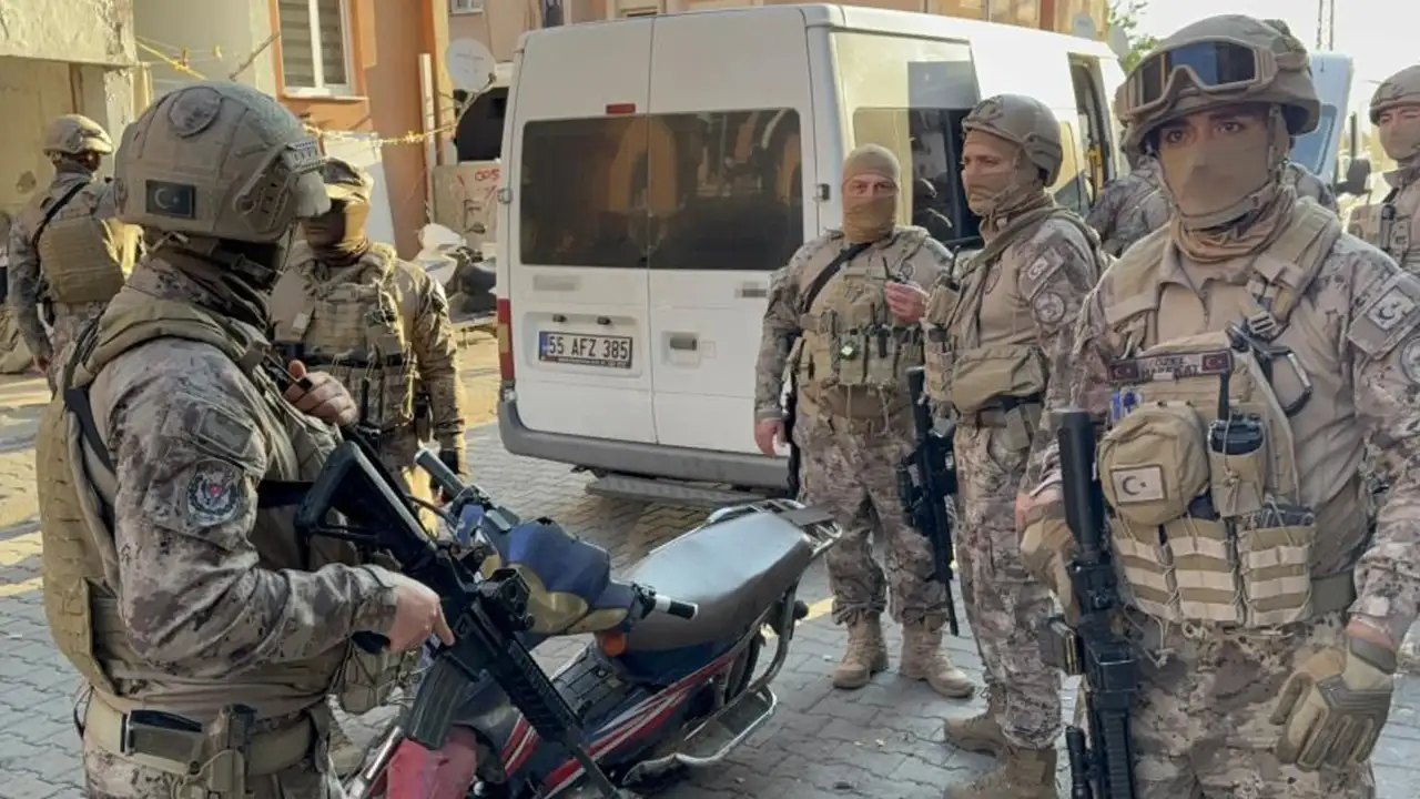 Samsun merkezli yasa dışı bahis operasyonu: 67 gözaltı