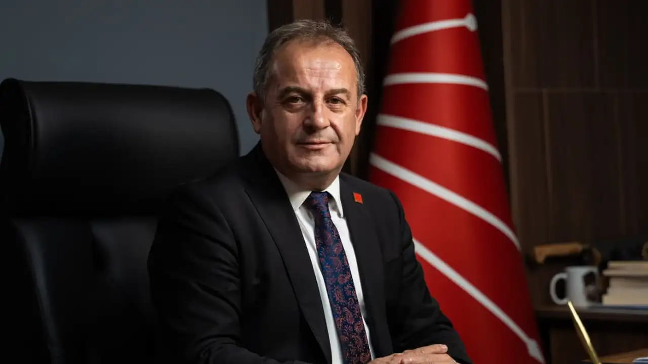 Mustafa Bak'tan ihraç sorusuna flaş yanıt: "Evet bekliyorum"