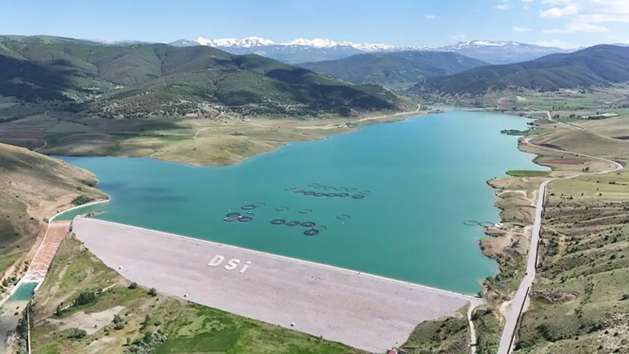 Gümüşhane Sadak Barajı'yla ekili alanlarda yüzde 77 artış