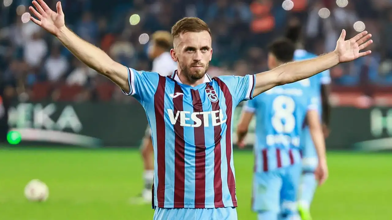Trabzonspor'un eski kaptanı İstanbul ekibine imza attı
