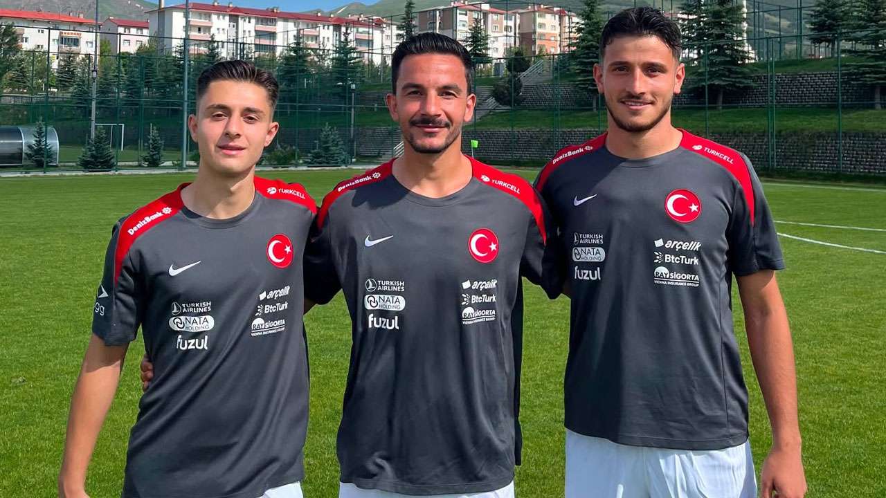 Yomraspor'a milli gurur! 3 futbolcu Trabzon Amatör Milli Takım Karması'na seçildi