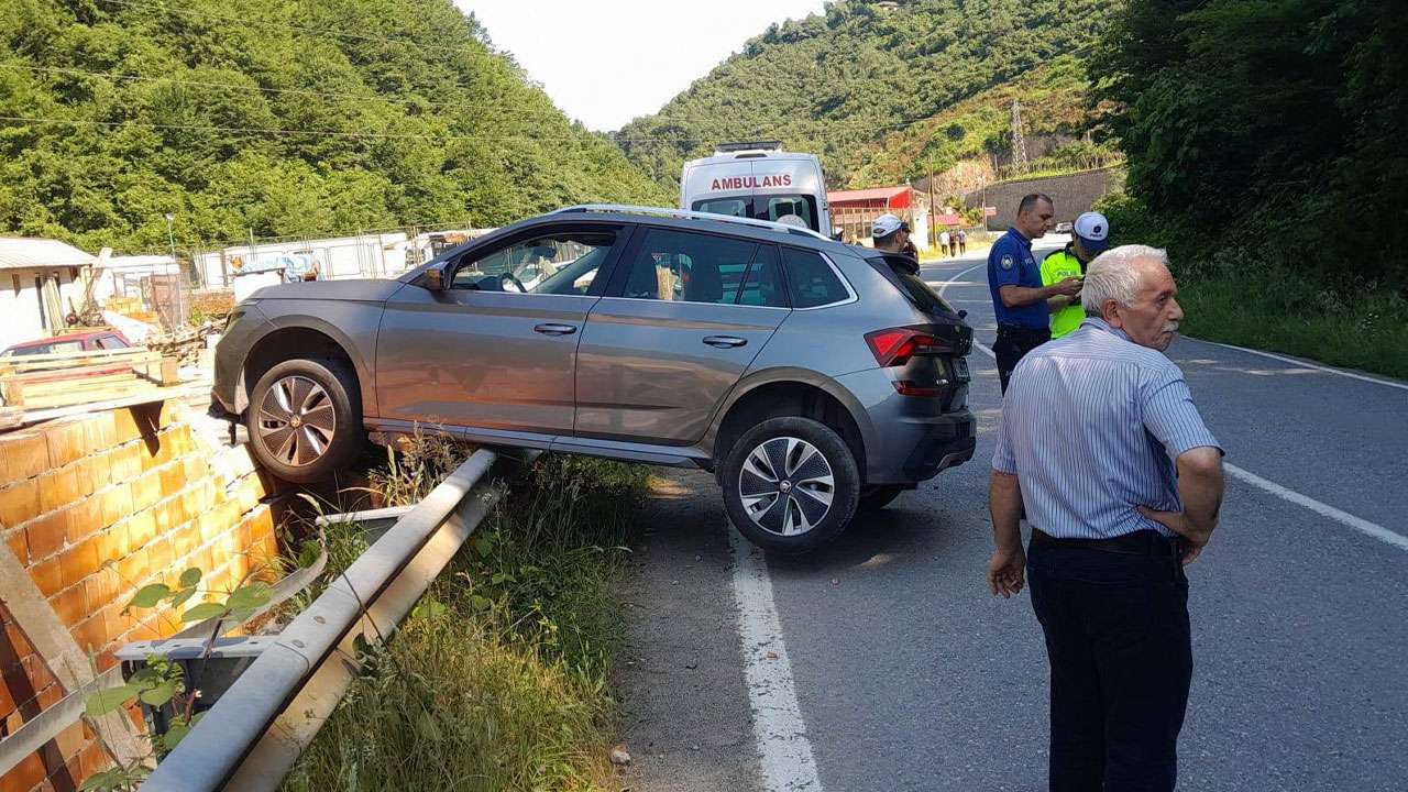 Trabzon’da eski belediye başkanı trafik kazası geçirdi