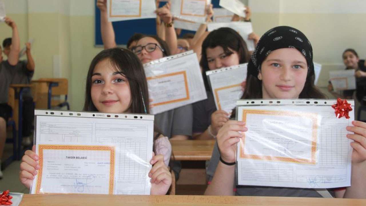Ordu'da 123 bin öğrenci karne aldı
