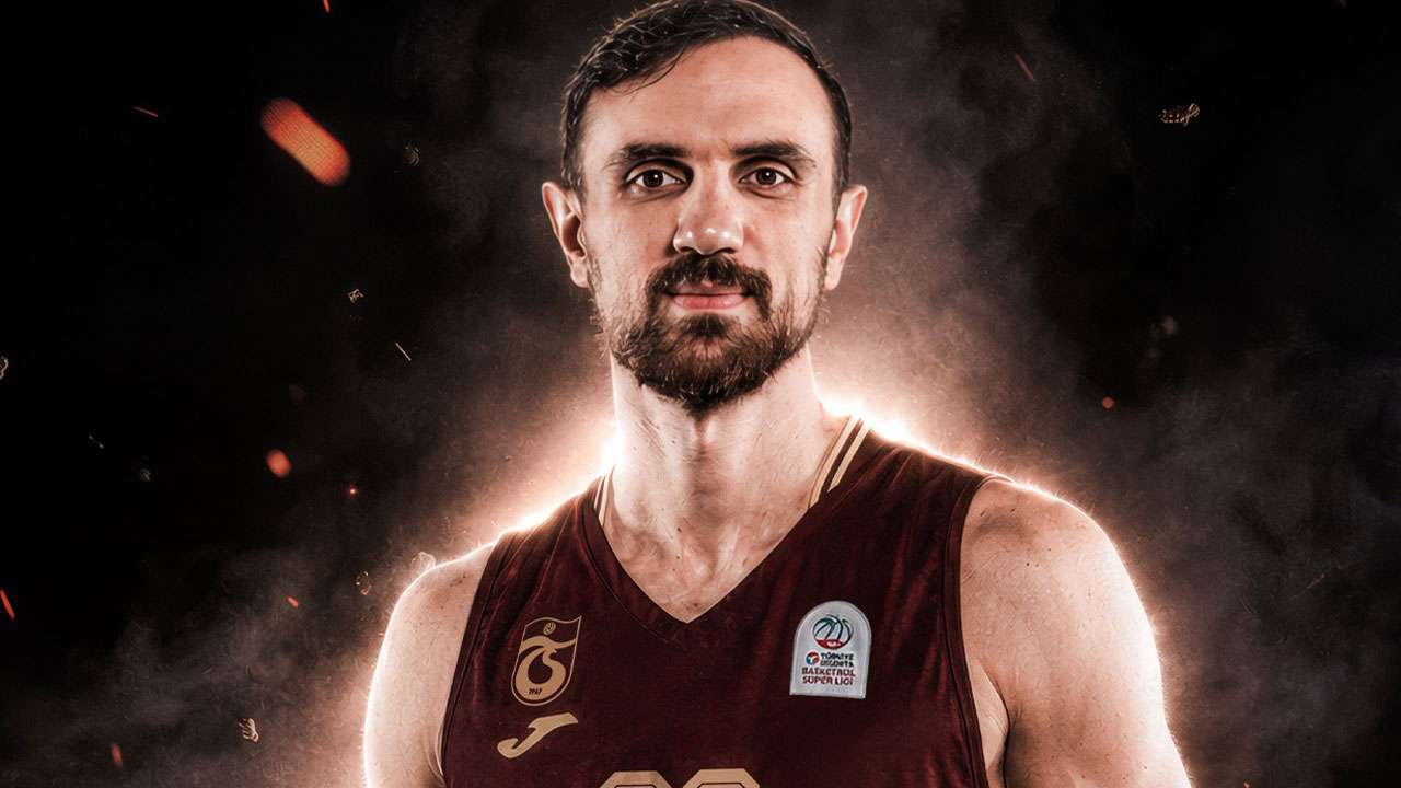 Galatasaray’dan flaş transfer! Trabzonspor kadrosuna kattı