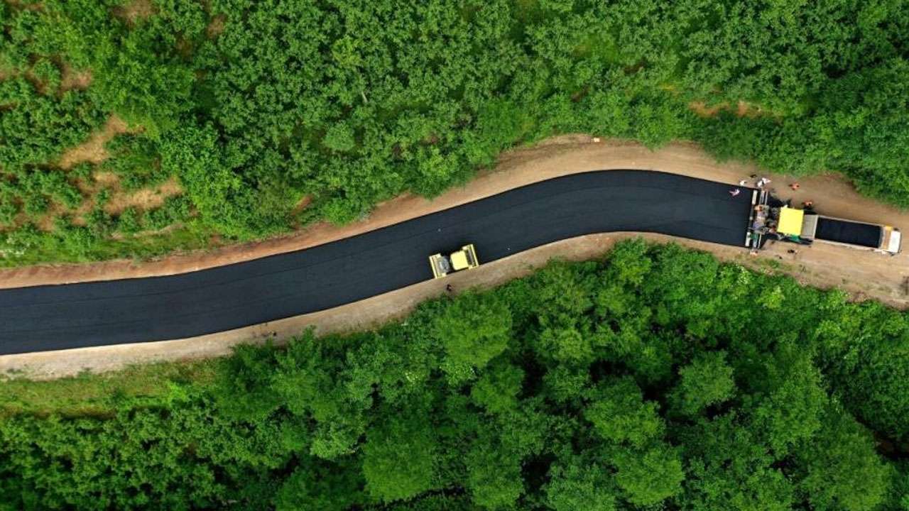 Ordu'da sıcak asfalt çalışmaları sürüyor! Gürgentepe-Gölköy hattında ulaşım güçleniyor