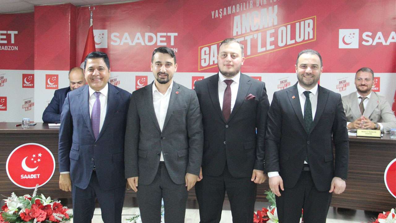 Trabzon'da gençlik kollarında değişim! Yeni başkan göreve başladı