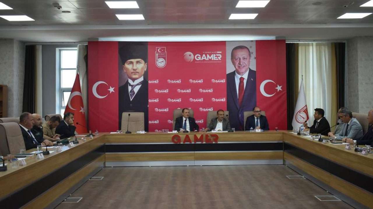 Bayburt'ta İl Su Kurulu toplandı! 2026'nın su yatırımları masaya yatırıldı