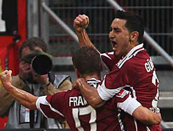 Kırmızı Şeytanlar O Türk'ü istiyor