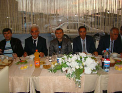 Of'ta Adana Demirspor'a yemek