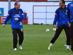 Serkan:Hiddink'e saygı duyuyorum