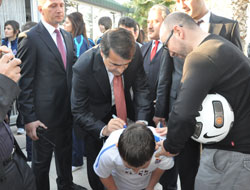 TS'de görkemli bayramlaşma