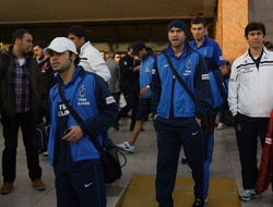 Otobüsler Havalimanına geç geldi